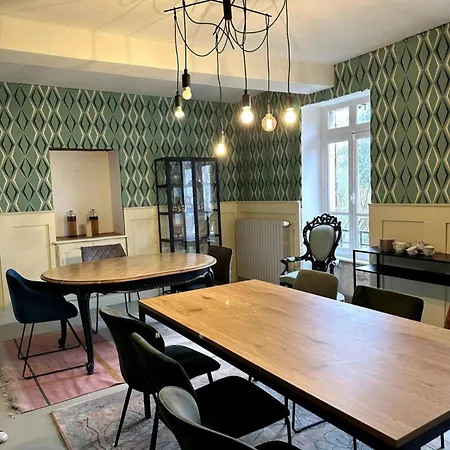 Château De La Combe Villa La Celle (Auvergne)