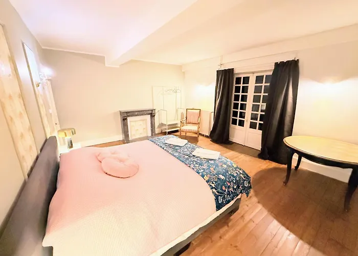 Villa Chateau De La Combe